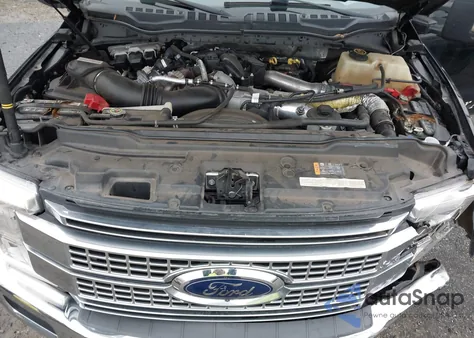 2017 Ford F-250 Platinum z USA, uszkodzony, nr VIN 1FT7W2BT7HEE68659